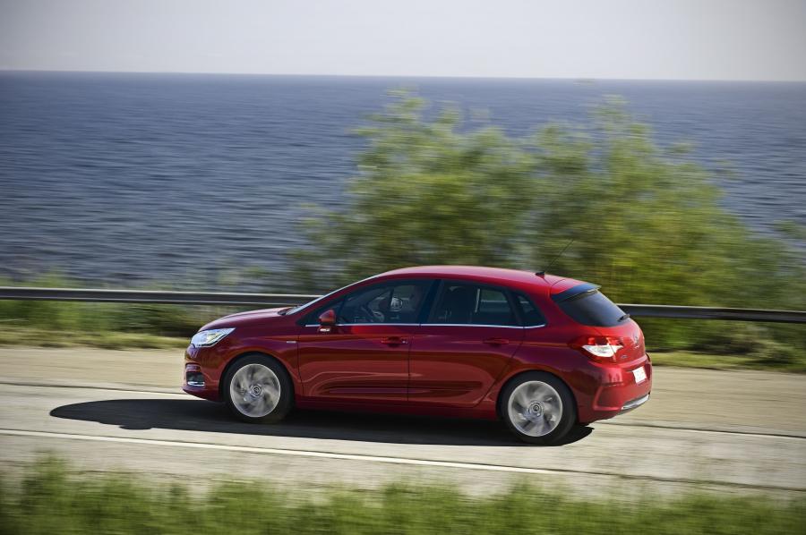  Citroen C4 2010 года  (фото 83 из 147)